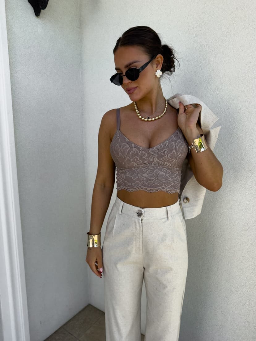 ByMe CORONY csipkés topp